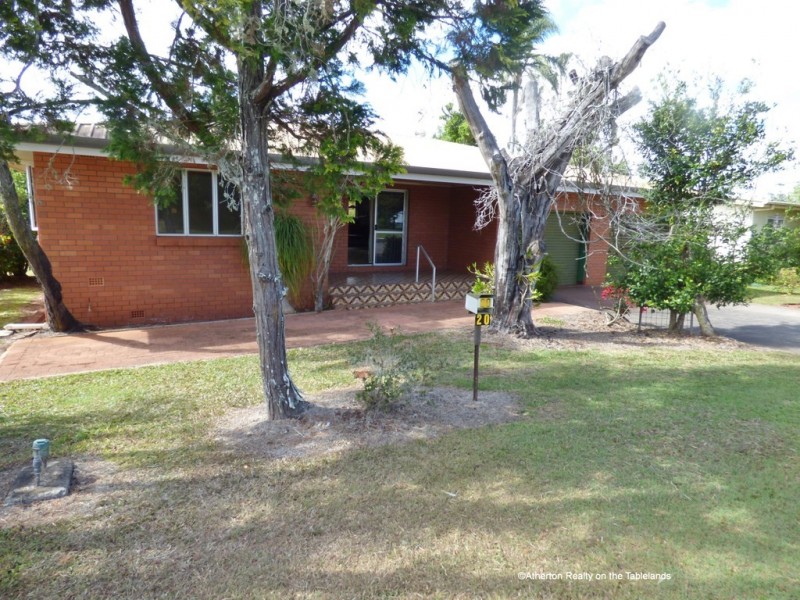18 Holm St, Atherton QLD 4883