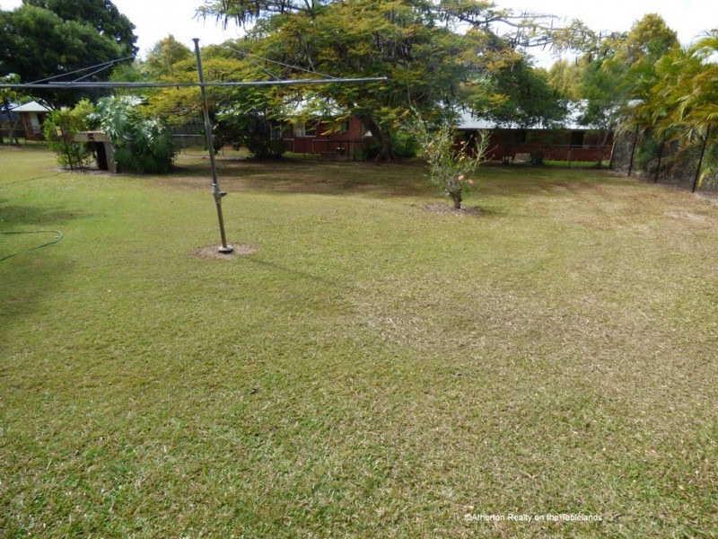 18 Holm St, Atherton QLD 4883