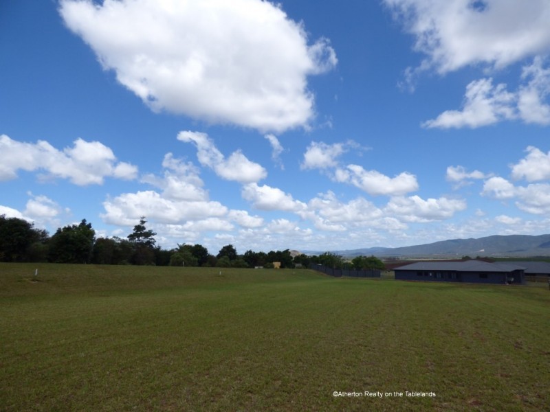 23 Lavender Cres, Pleasant View, Atherton QLD 4883