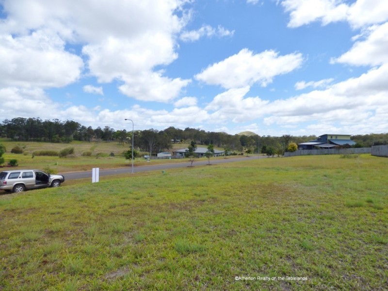 34 Wensley Ave, Yungaburra QLD 4884