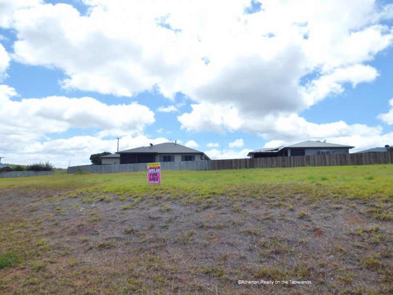 34 Wensley Ave, Yungaburra QLD 4884