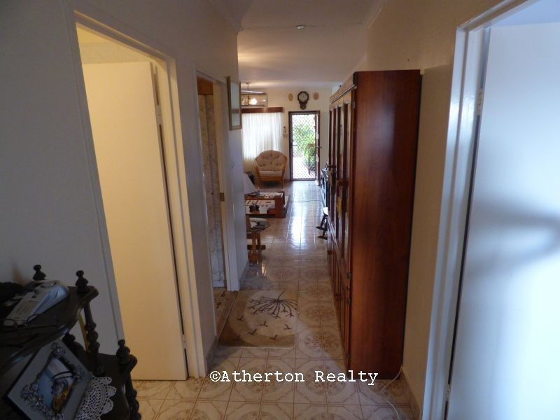 1/18 Hillview Cct, Atherton QLD 4883