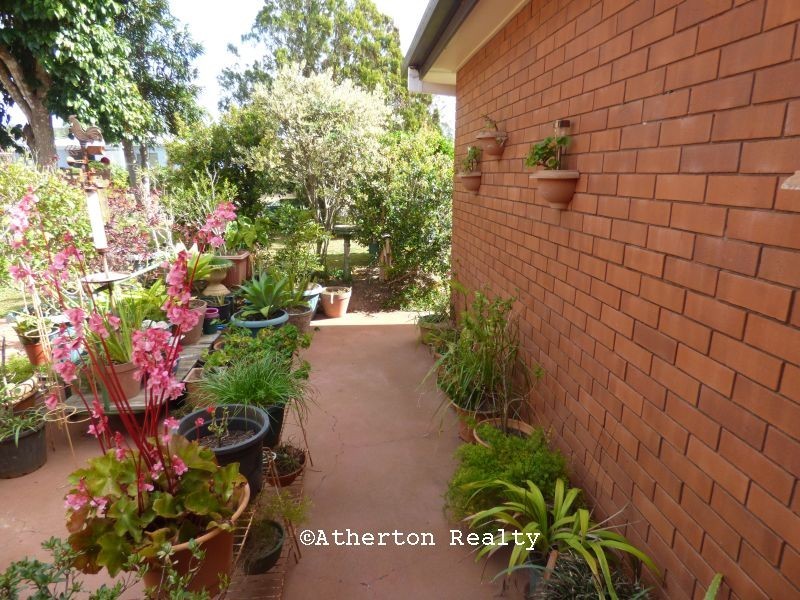 1/18 Hillview Cct, Atherton QLD 4883