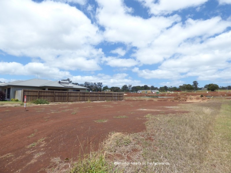 17 Maidment Rd, Tolga QLD 4882