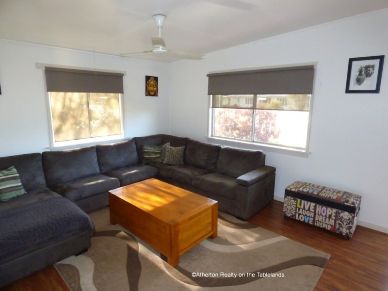 17 Marion St, Tolga QLD 4882
