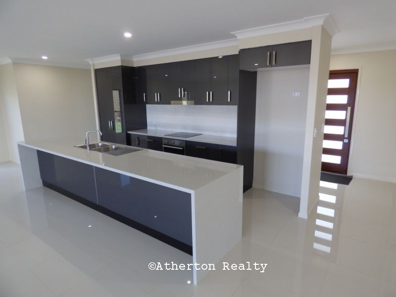 10 Lavender Cres, Atherton QLD 4883