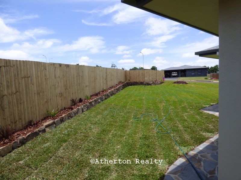 10 Lavender Cres, Atherton QLD 4883
