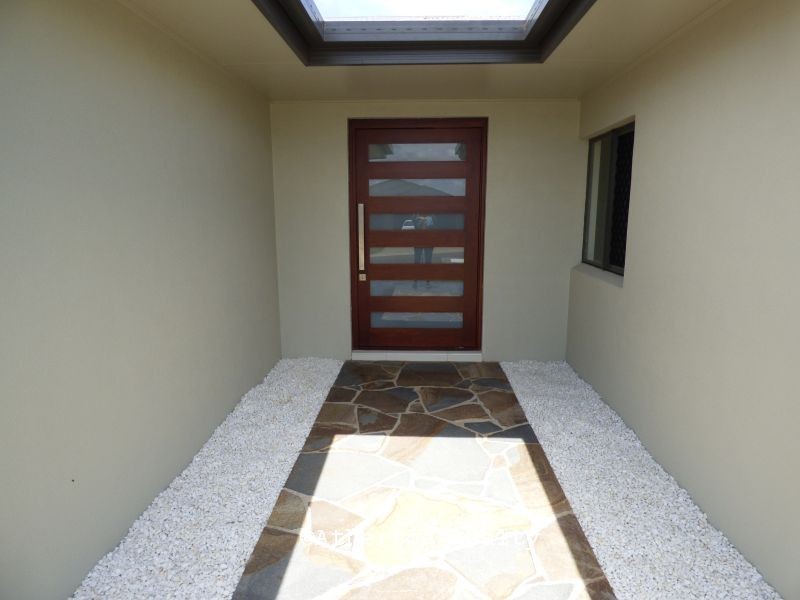 10 Lavender Cres, Atherton QLD 4883