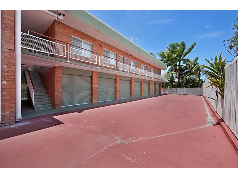 2/27 Philp Street, Hermit Park QLD 4812