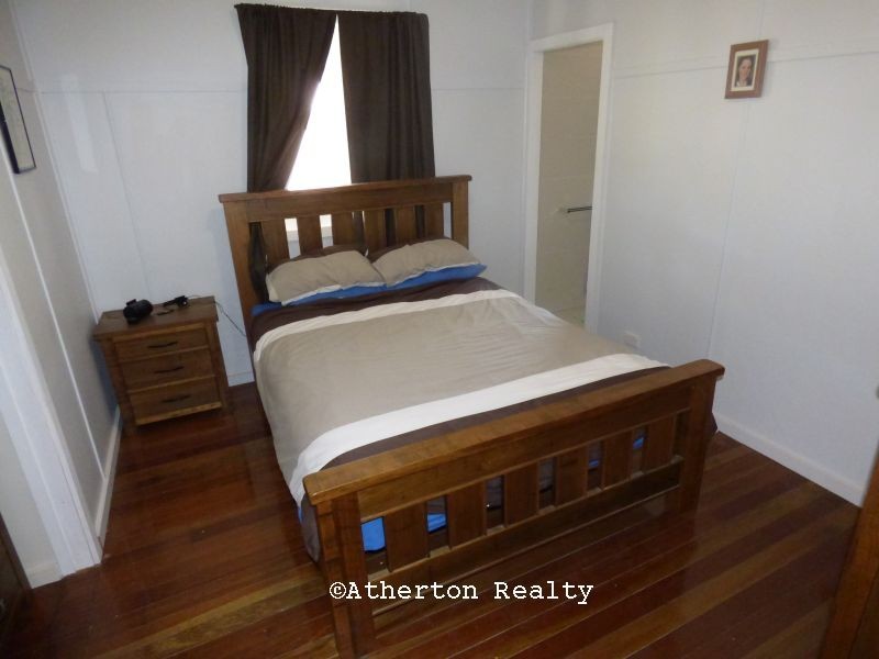 24 Weaver St, Atherton QLD 4883
