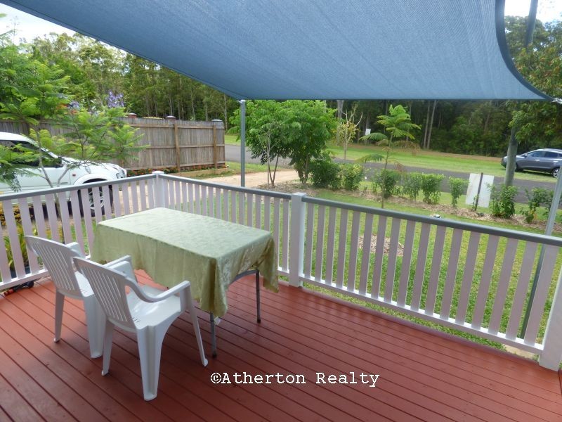 24 Weaver St, Atherton QLD 4883