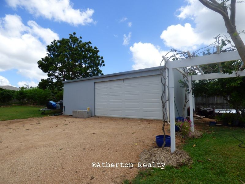 24 Weaver St, Atherton QLD 4883