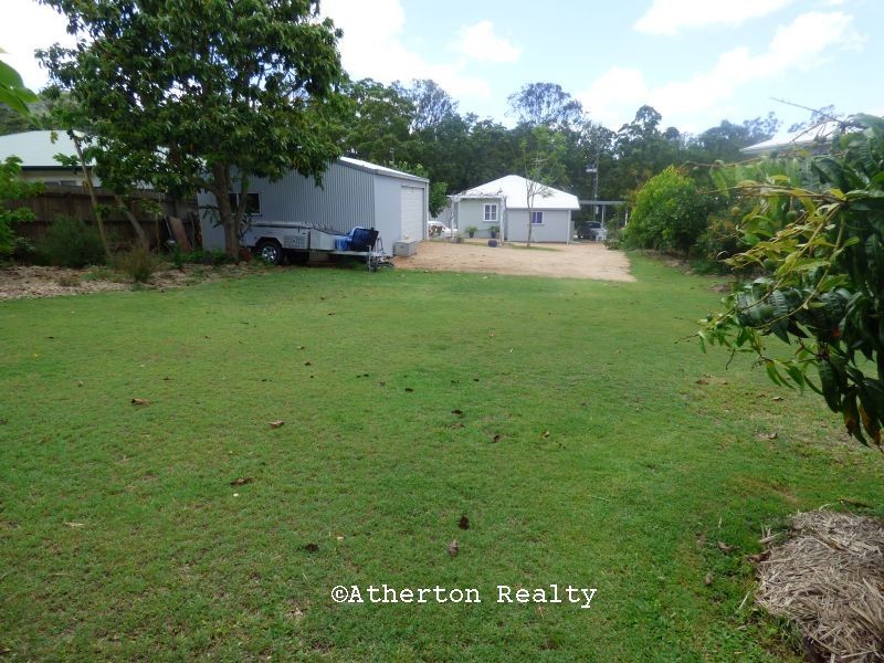 24 Weaver St, Atherton QLD 4883