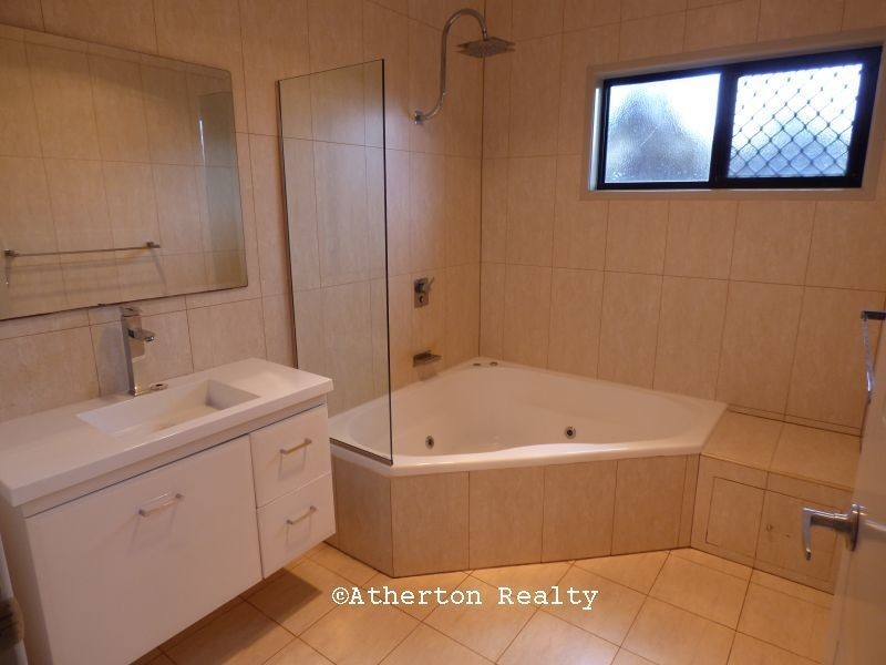 85 Loder St, Atherton QLD 4883