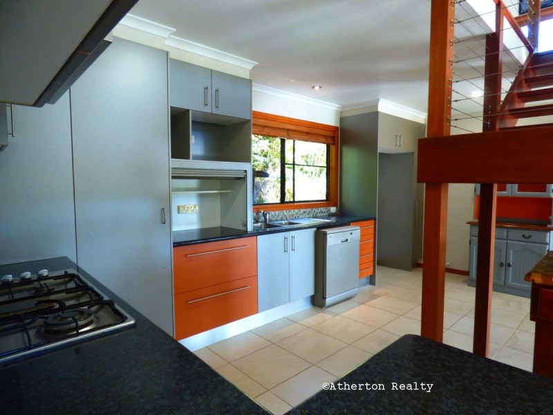 212 Lindsay Road, Carmoo QLD 4852