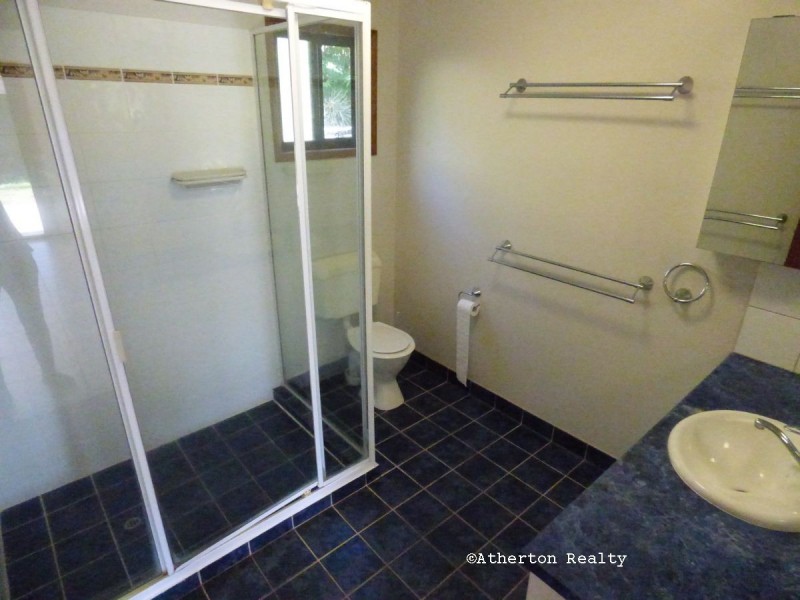 212 Lindsay Road, Carmoo QLD 4852