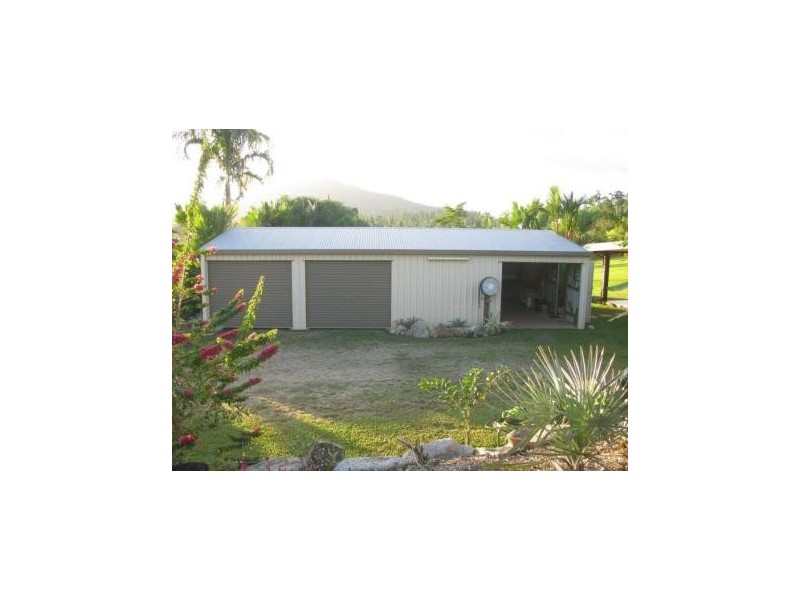 212 Lindsay Road, Carmoo QLD 4852