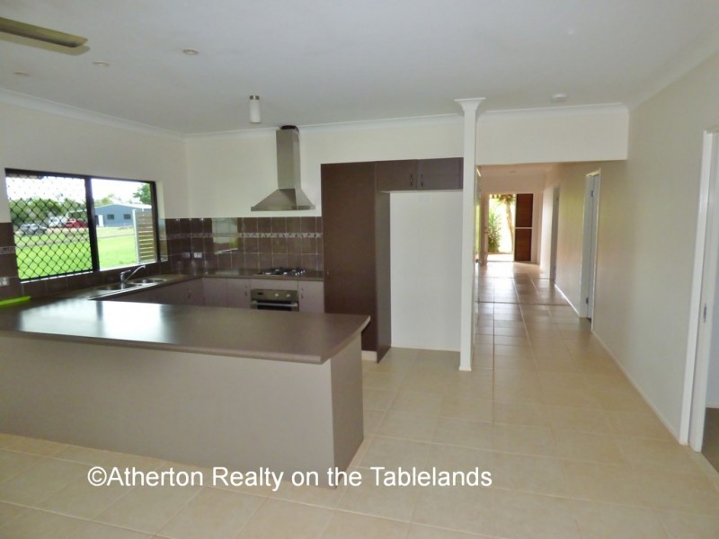 33 Moffat Drive, Tolga QLD 4882