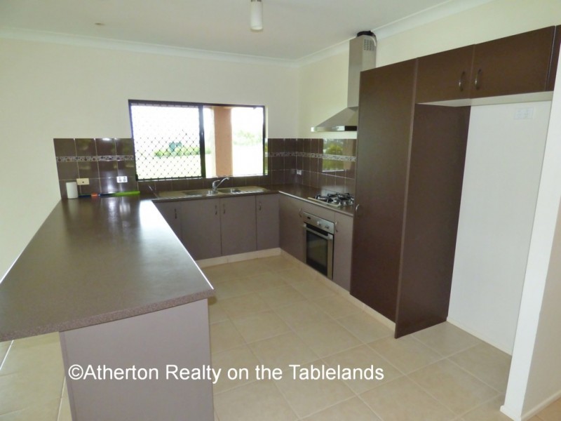 33 Moffat Drive, Tolga QLD 4882