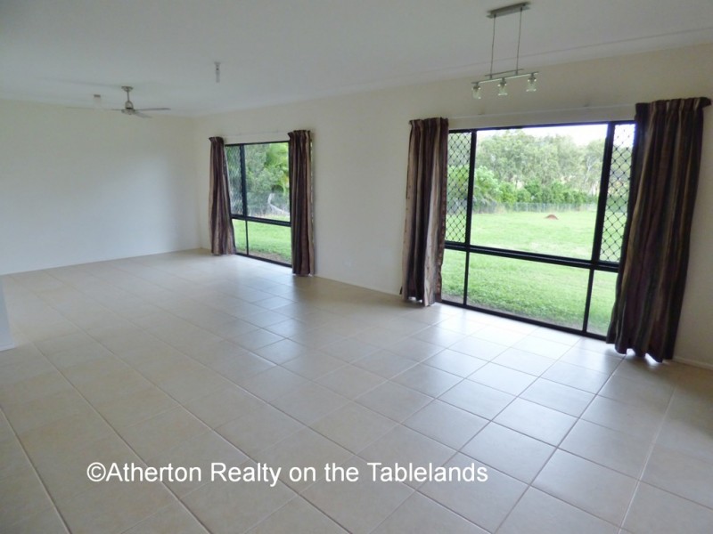 33 Moffat Drive, Tolga QLD 4882