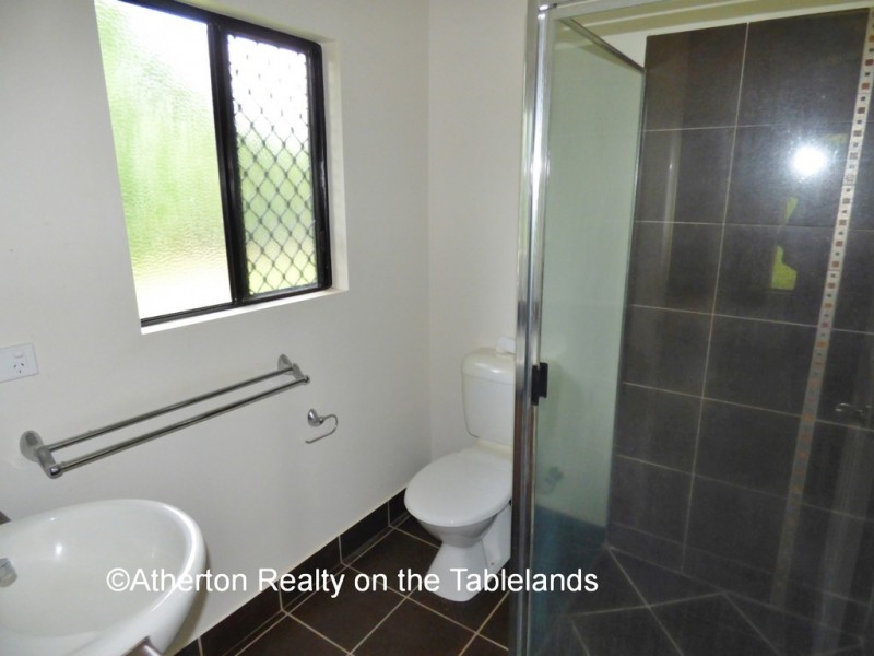 33 Moffat Drive, Tolga QLD 4882