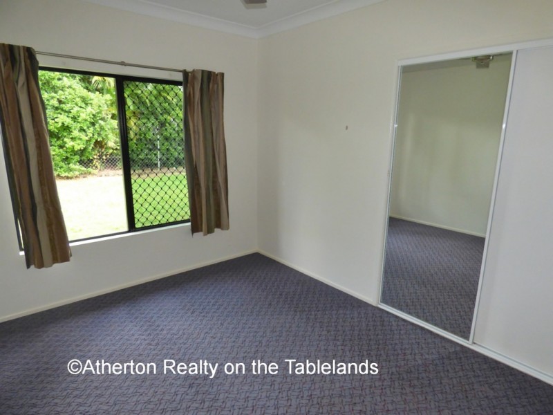 33 Moffat Drive, Tolga QLD 4882