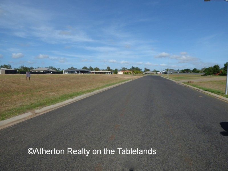 10 Riverlands Dr, Mareeba QLD 4880