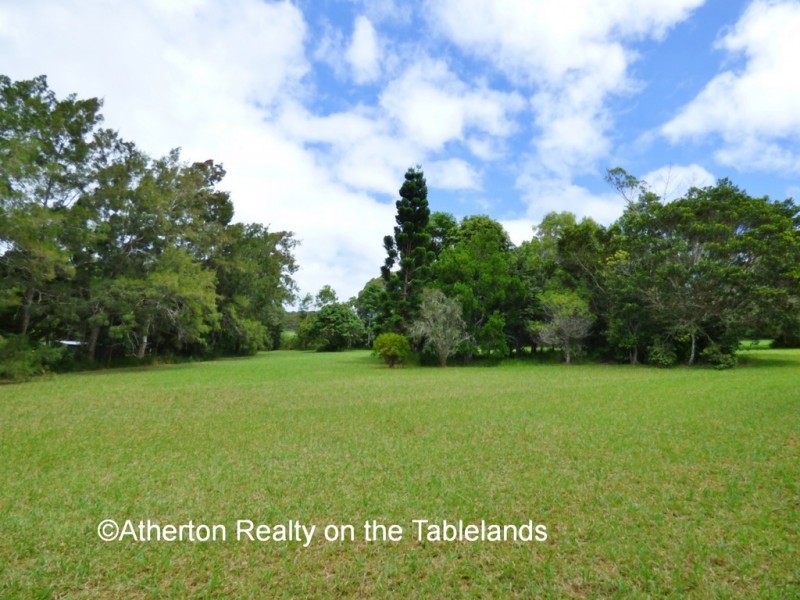 Lake Eacham QLD 4884