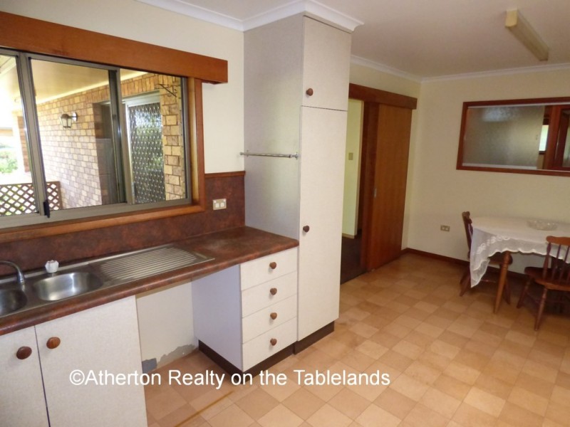 26-28 Dalziel Ave, Atherton QLD 4883