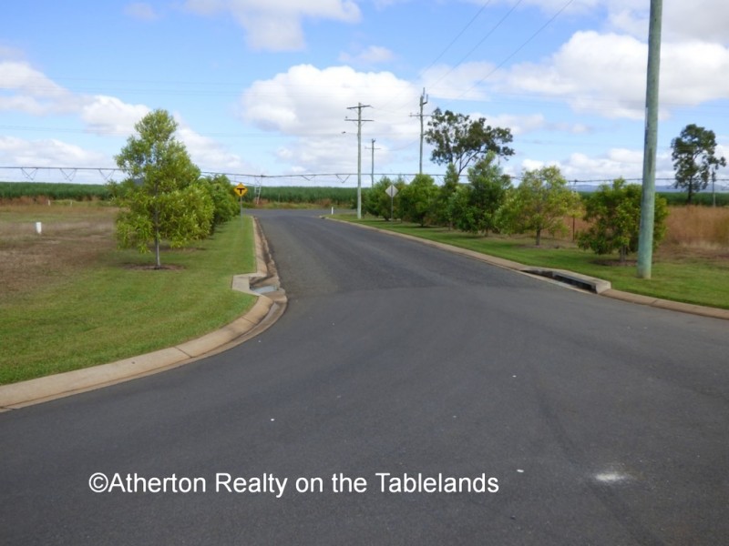 12 Agius Cres, Mareeba QLD 4880