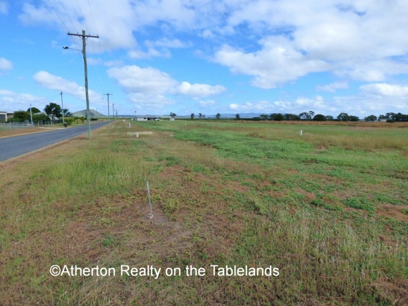 22 Agius Cres, Mareeba QLD 4880