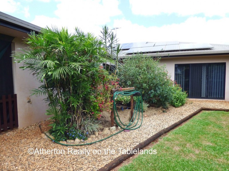 14 Gagetti Cl, Atherton QLD 4883