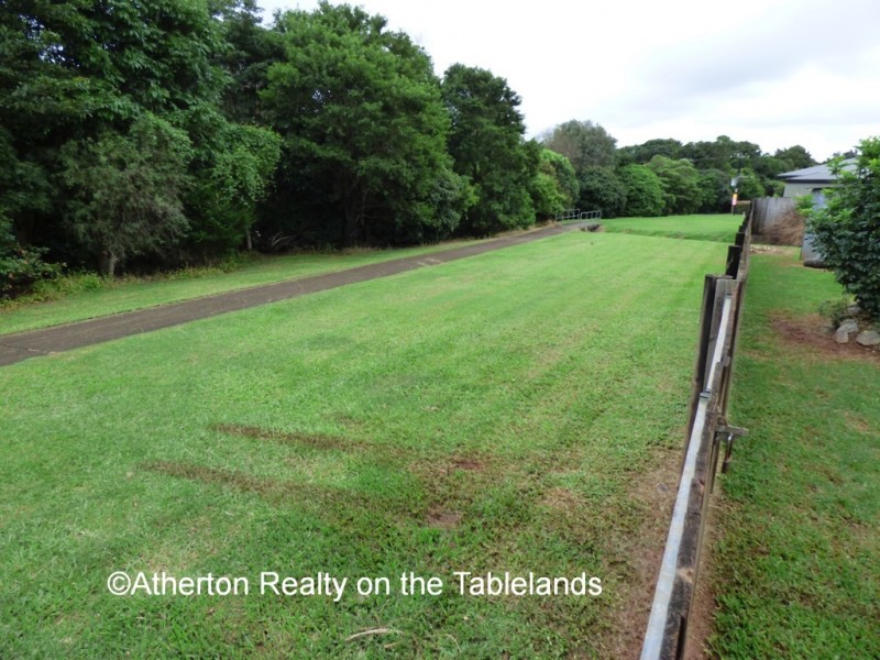 14 Gagetti Cl, Atherton QLD 4883