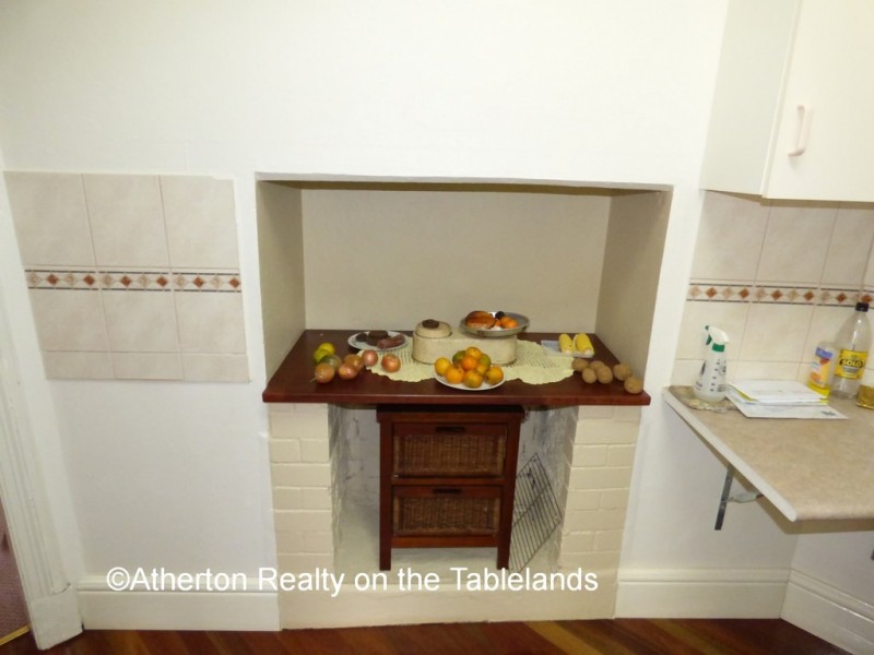 12 Herberton Rd, Atherton QLD 4883