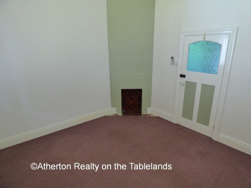 12 Herberton Rd, Atherton QLD 4883