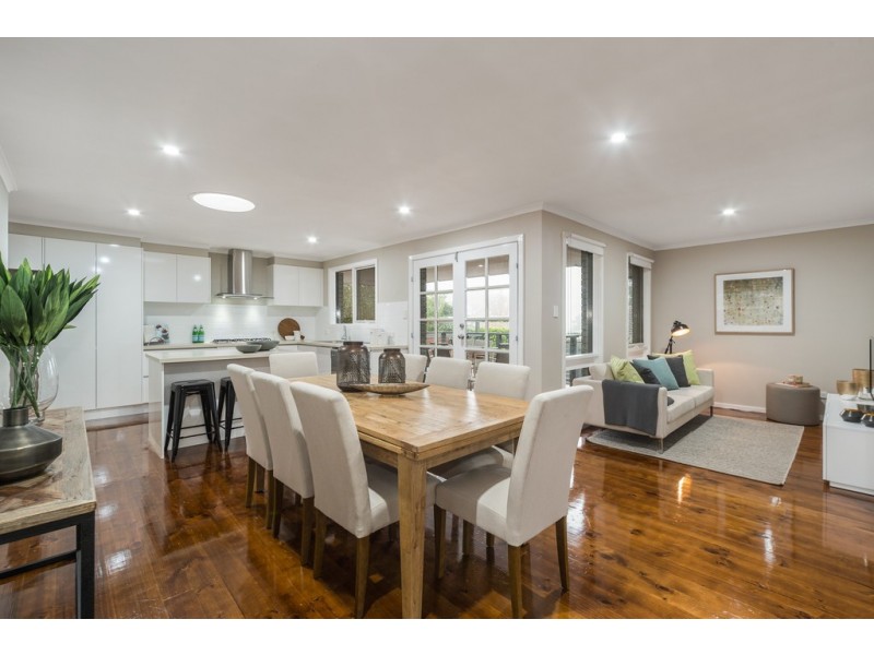 10 Burswood Close, Frankston South VIC 3199