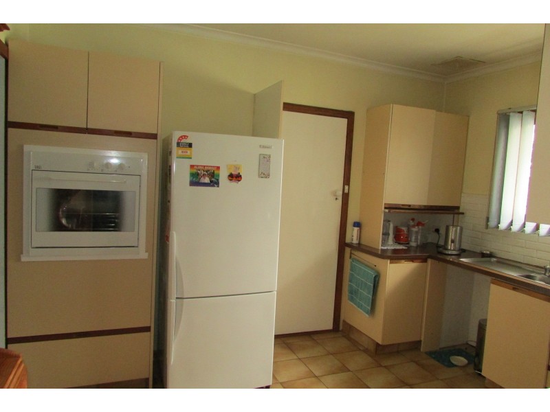 18 Latham Crescent, Dandenong North VIC 3175
