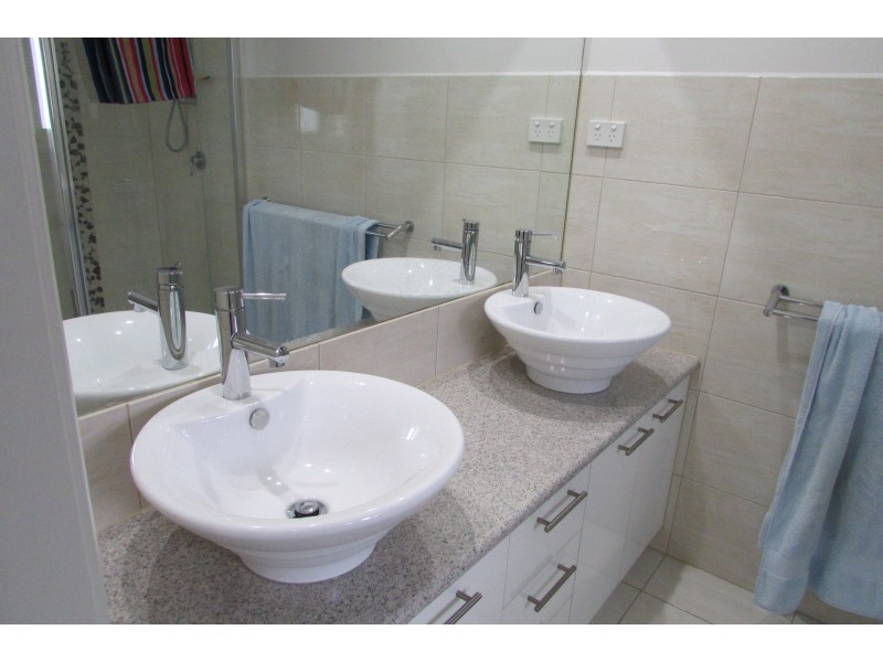 7A King David Court, Hampton Park VIC 3976