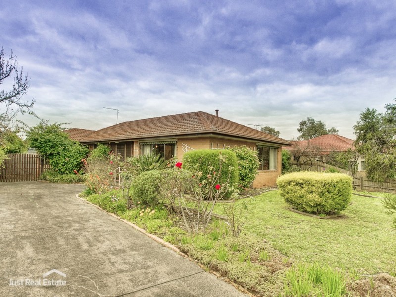 4 Trentwood Road, Narre Warren VIC 3805