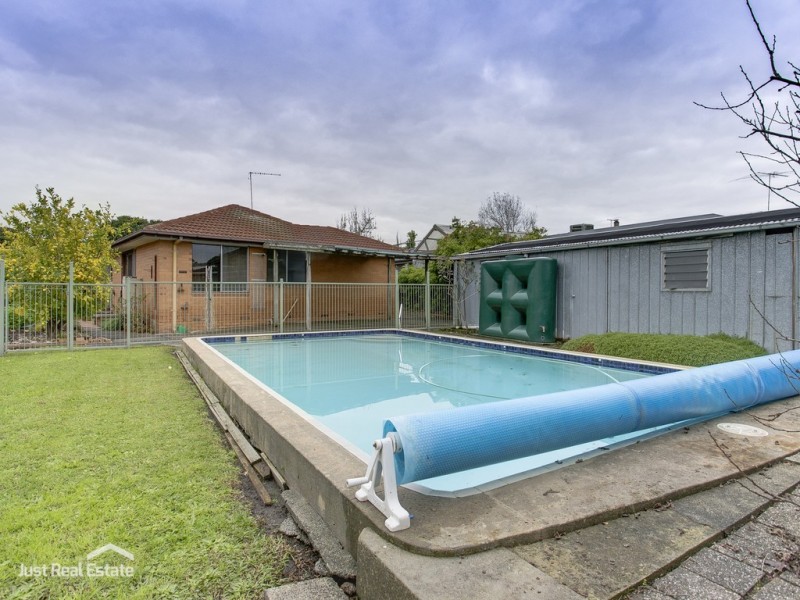 4 Trentwood Road, Narre Warren VIC 3805