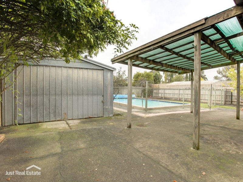 4 Trentwood Road, Narre Warren VIC 3805
