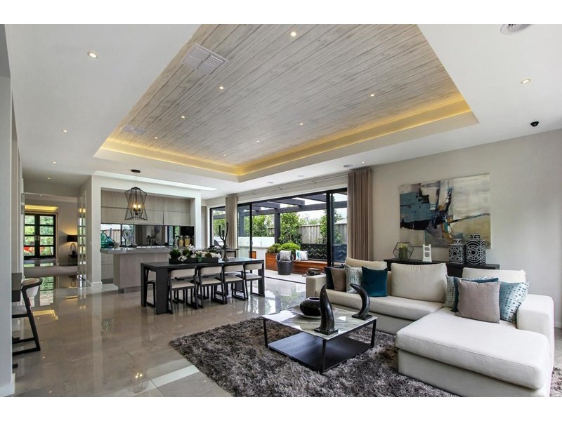 52 Flowerbloom Crescent, Clyde North VIC 3978