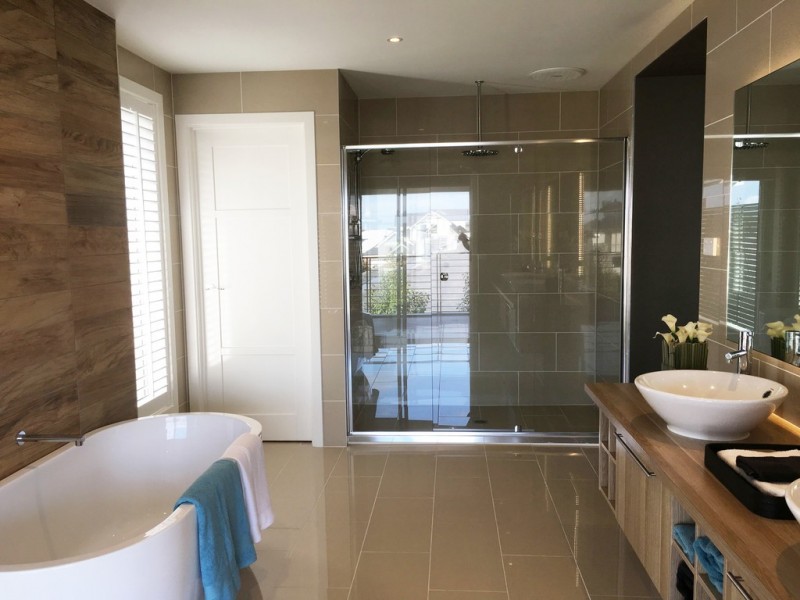 50 Flowerbloom Crescent, Clyde North VIC 3978