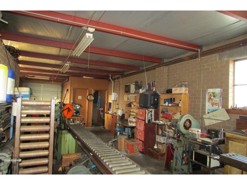 131 Springvale Road, Springvale VIC 3171