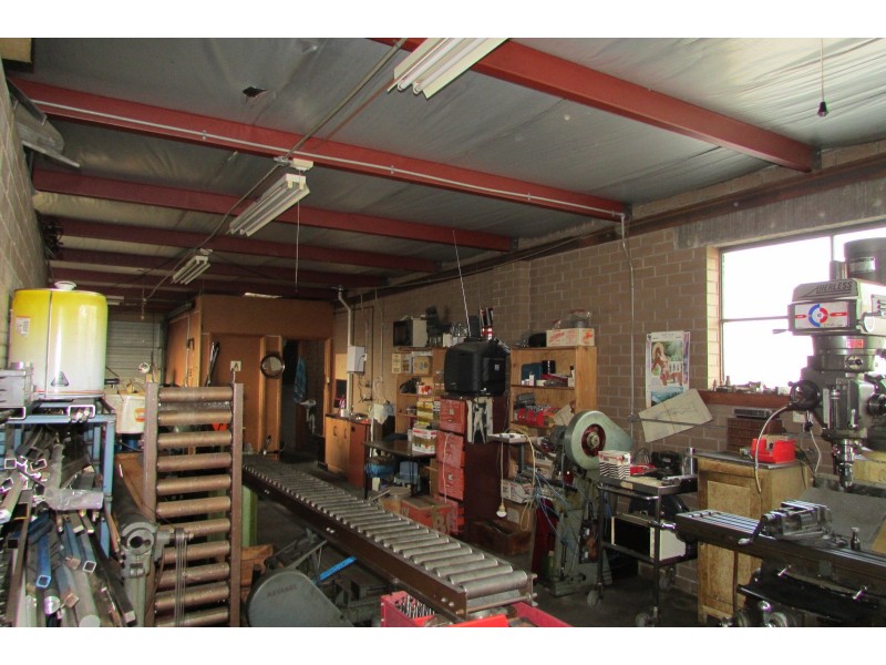 131 Springvale Road, Springvale VIC 3171