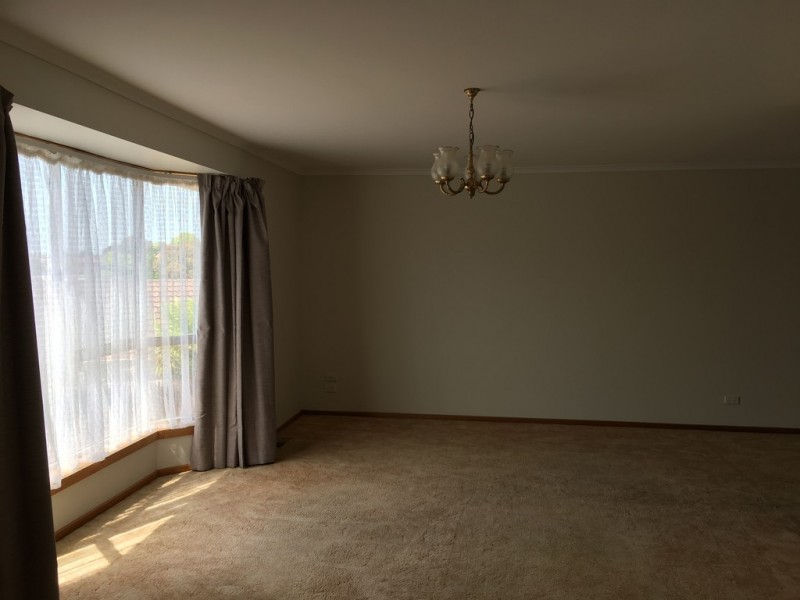 19 Damien Court, Pakenham VIC 3810