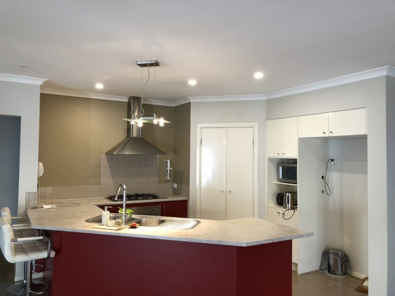 31 Ernest Crescent, Narre Warren South VIC 3805