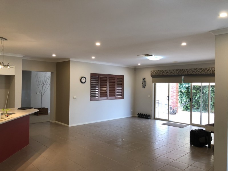 31 Ernest Crescent, Narre Warren South VIC 3805