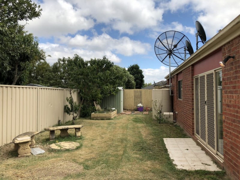 31 Ernest Crescent, Narre Warren South VIC 3805