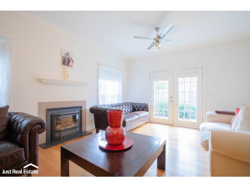 3 Carrum Close, Berwick VIC 3806